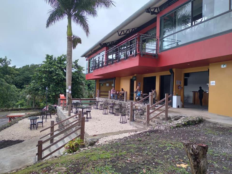 Hotel Puerto San Luis Tilaran Екстер'єр фото